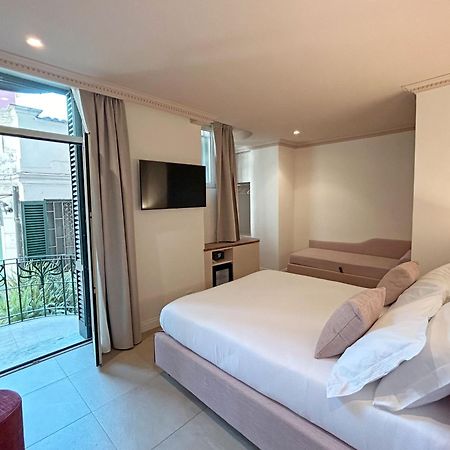 Astom Suites Rome Exterior photo