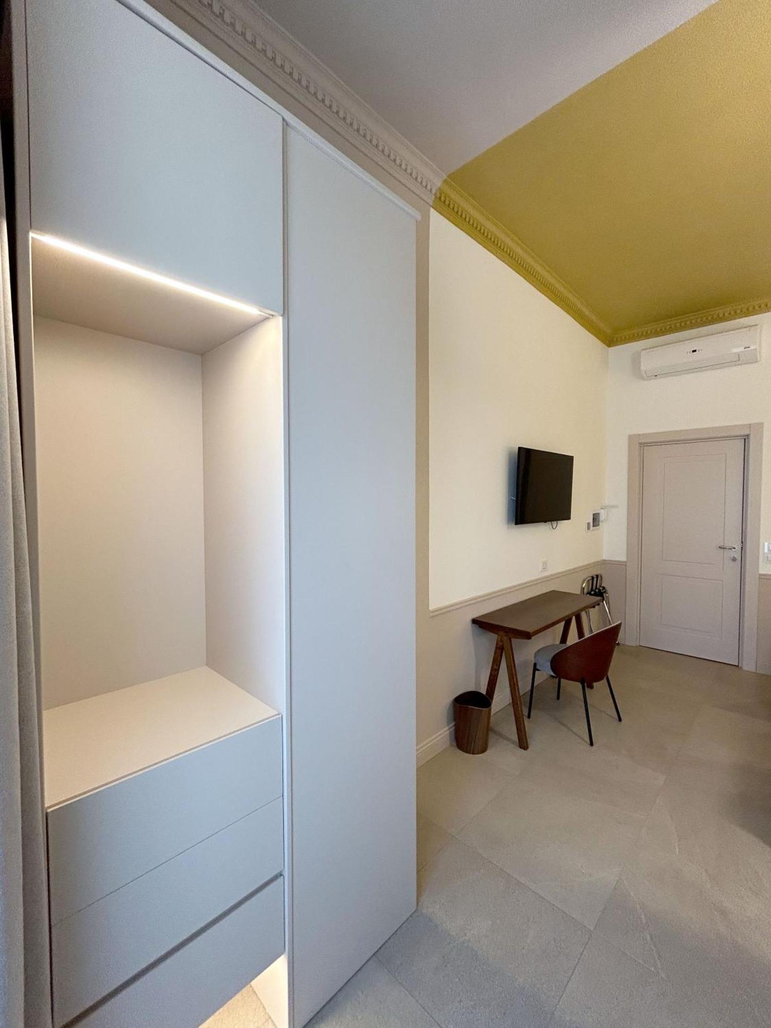 Astom Suites Rome Exterior photo