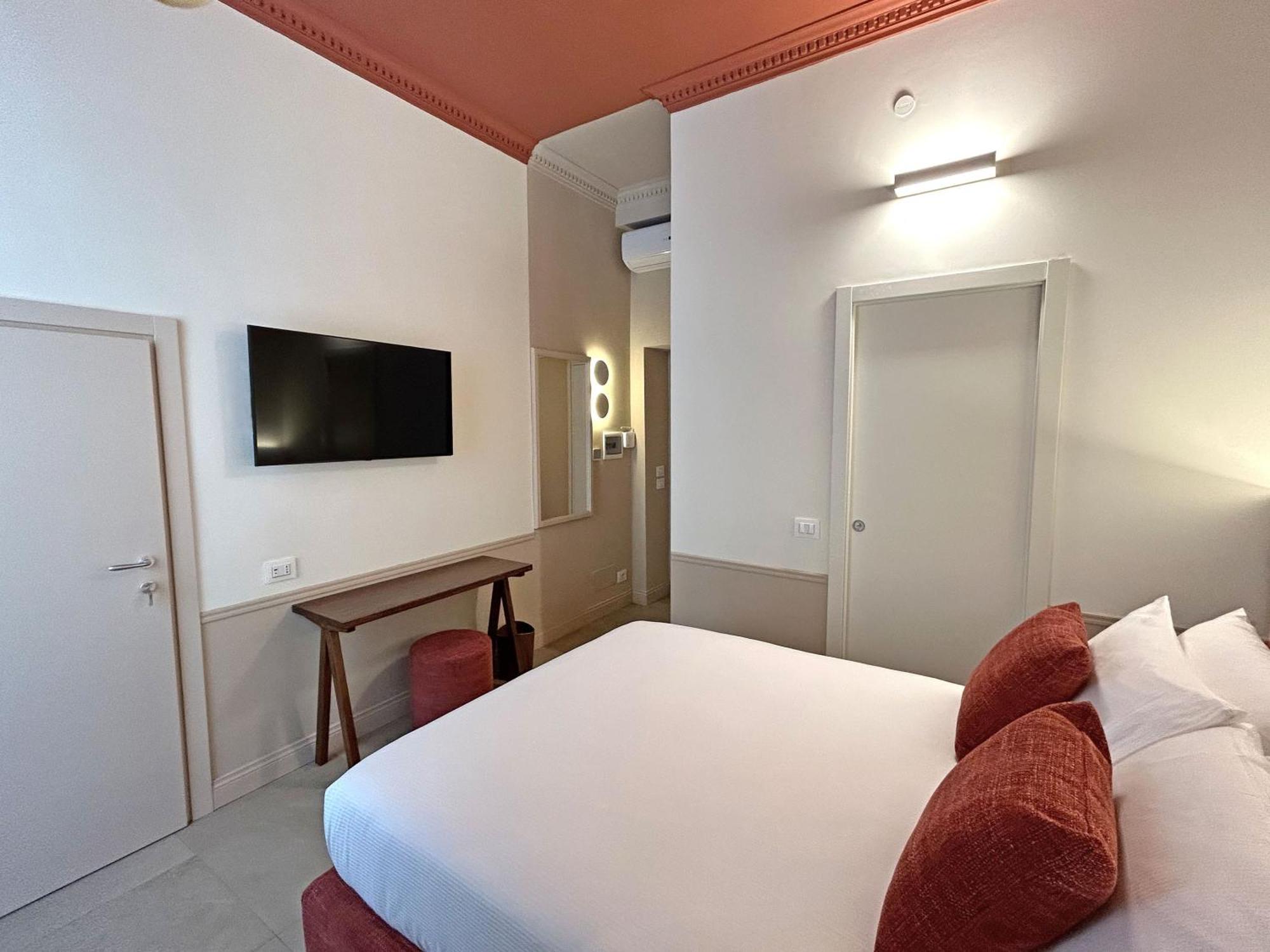 Astom Suites Rome Exterior photo